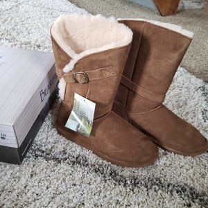 Women's Bearpaw boots
